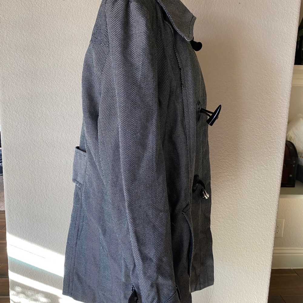 NEW!! Peacoat Jacket - Picture 4 of 7